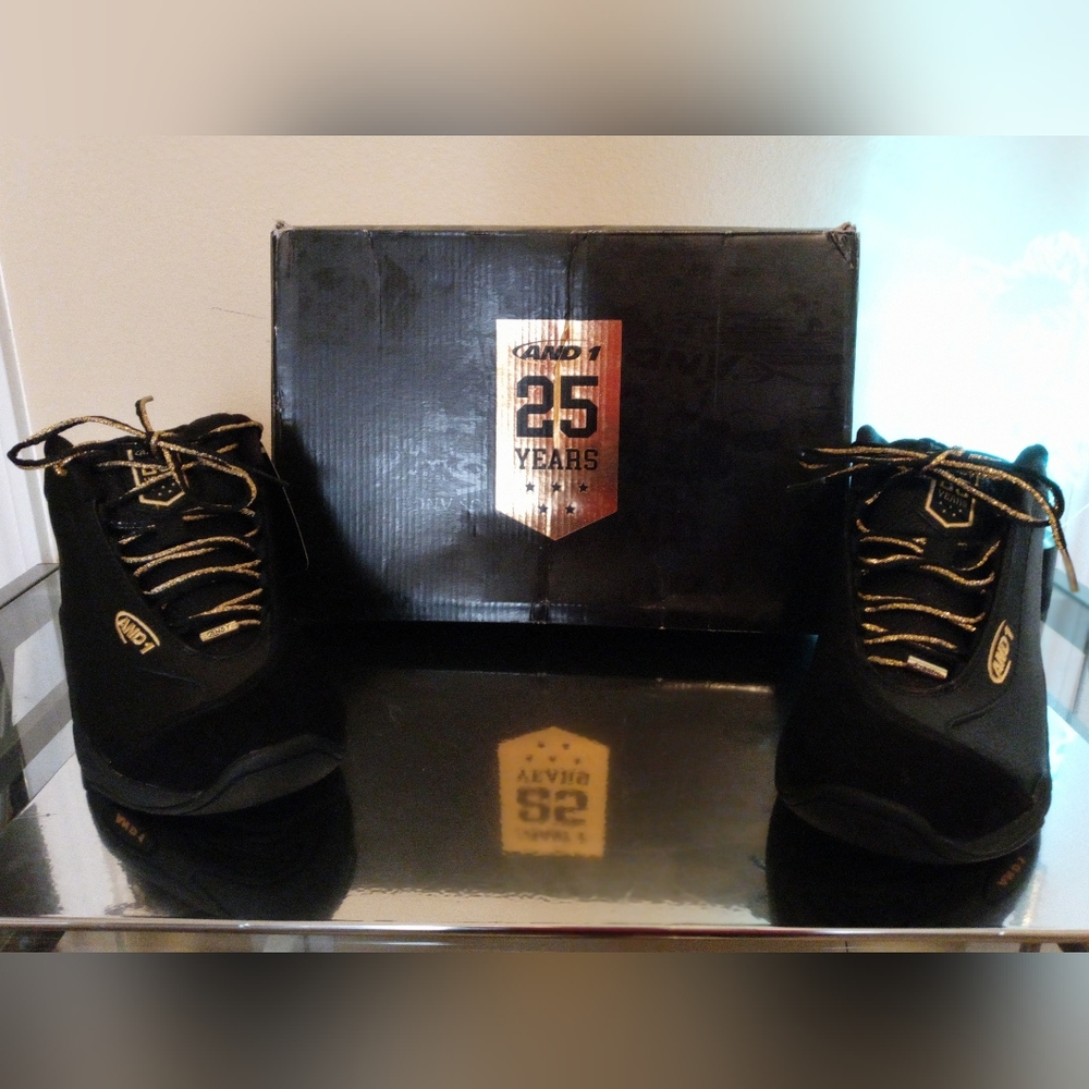 Designer Sneakers - Picture 6 of 6